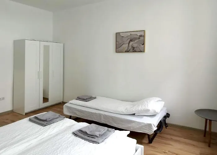 Bacher Apartment