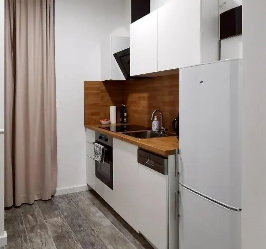 Bacher Apartment *